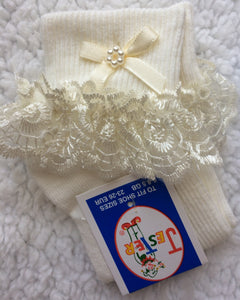 CREAM - Pretty Frilly Lace Socks with pearl detail and bow